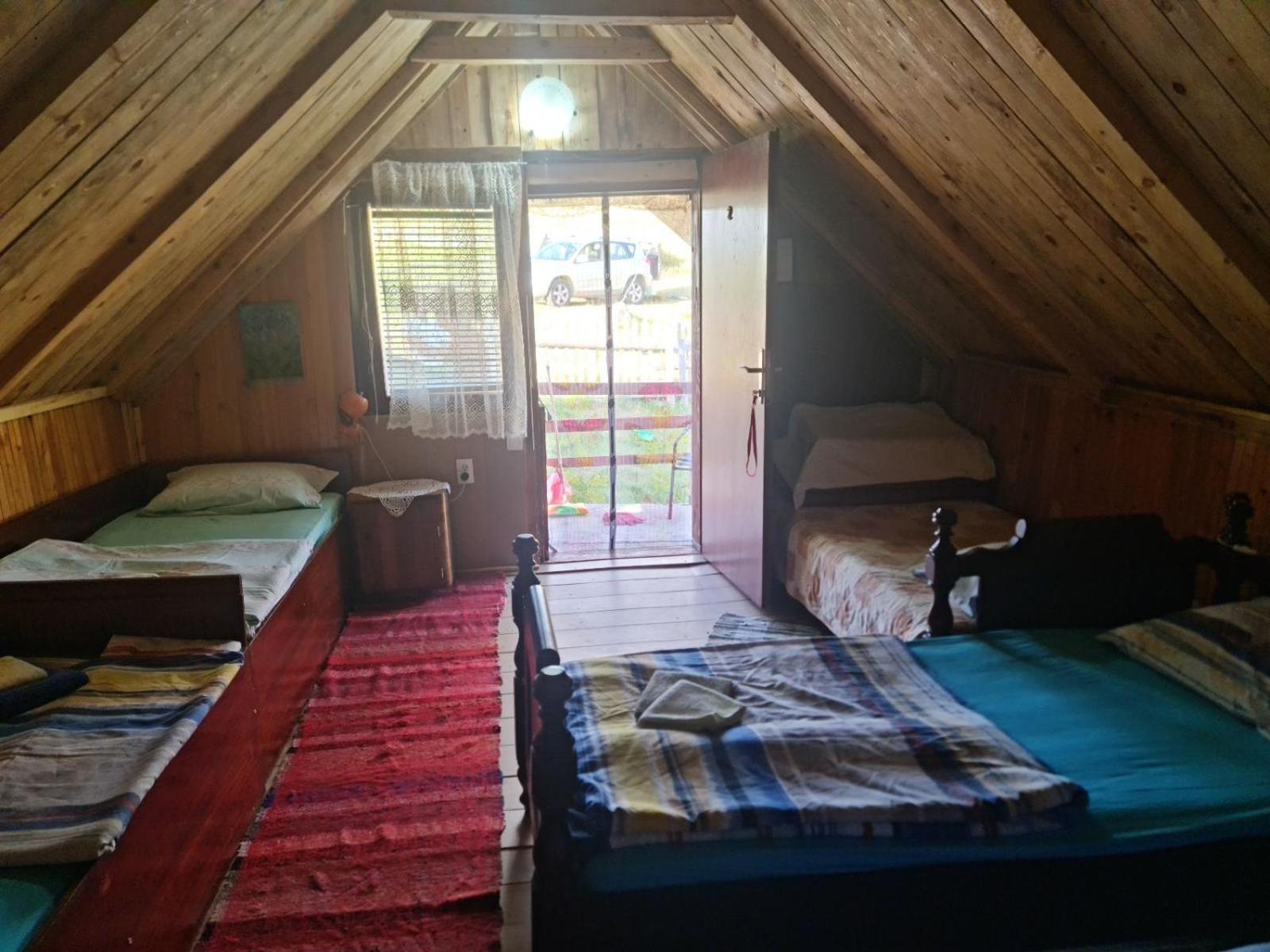 Weekend House In The Piva Nature Park プルジネ エクステリア 写真